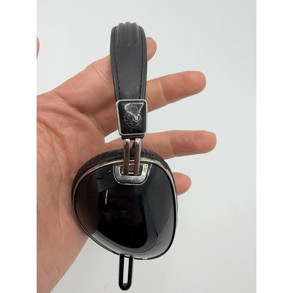Skullcandy Navigator On-ear Headphone Polished Black Headphones No Cable